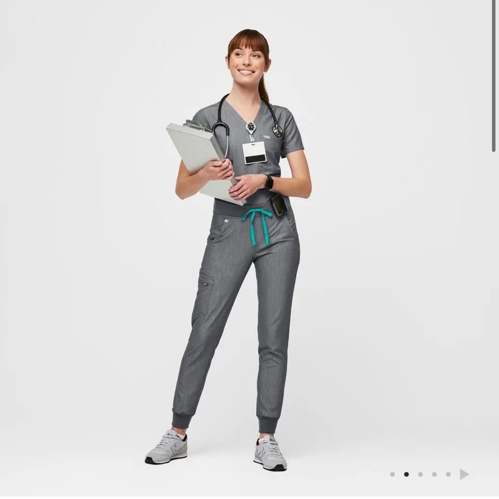 FIGS Catarina Top (S) + Zamora Pants (Size S Regular) Set